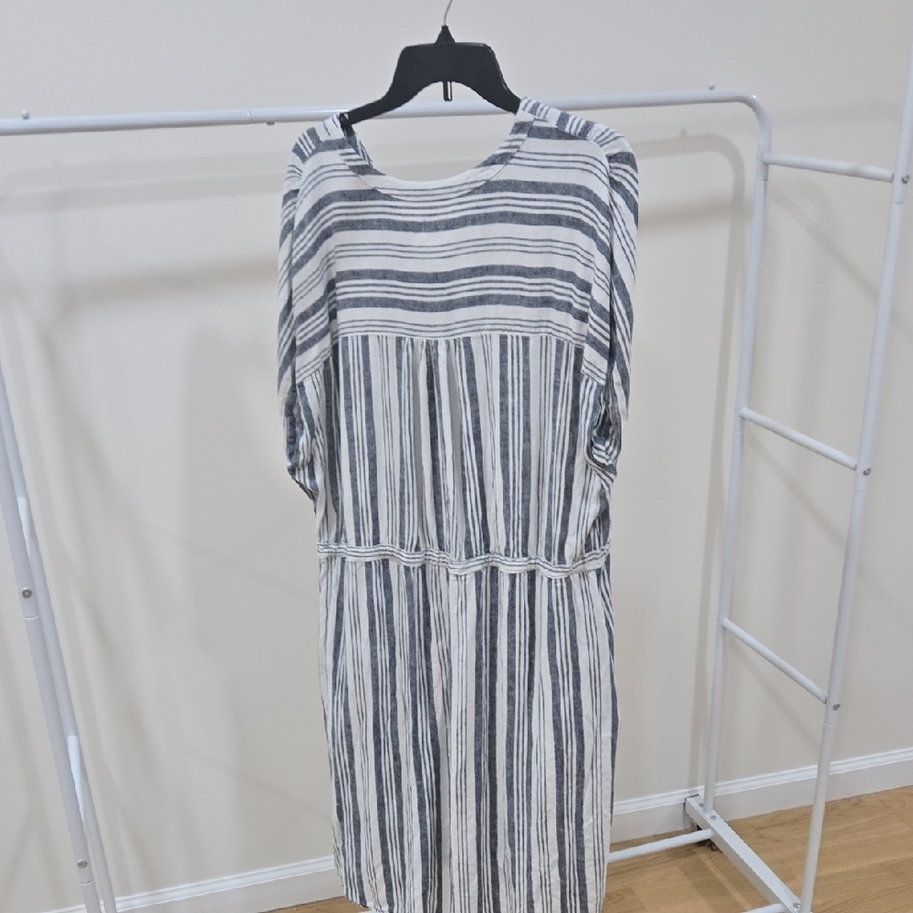 Time and Tru Navy and White Striped Dress - Picture 4 of 4